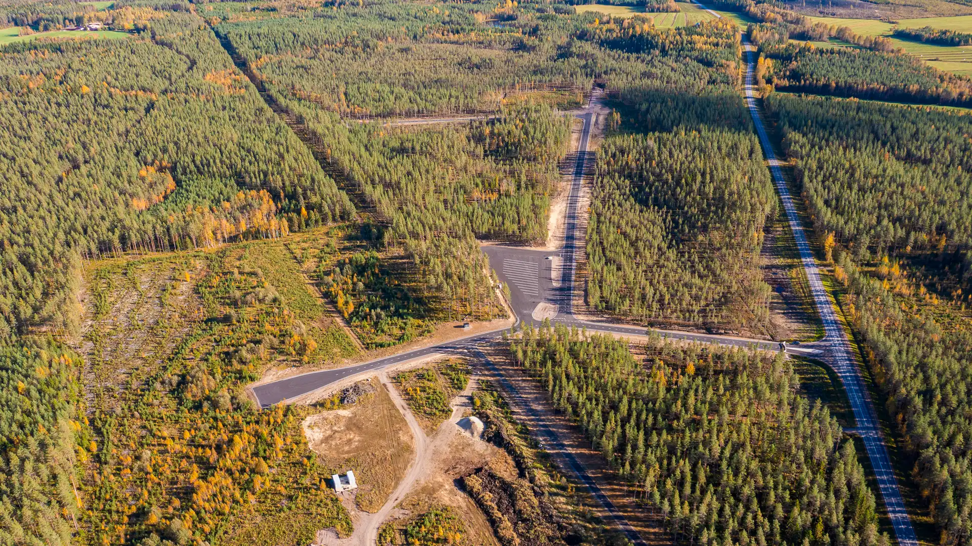 Karstulan Koivurannan teollisuusalueen infrasuunnittelu - Referenssi - Aluetaito Oy